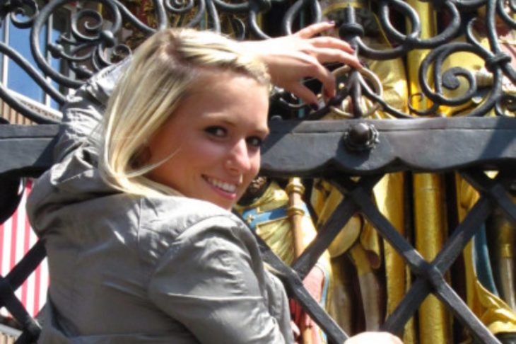 Ob der goldene Ring am schönen Brunnen in Nürnberg Vanessa Glück bringt? Die neue Popstars-Staffel beginnt jedenfalls ohne sie.