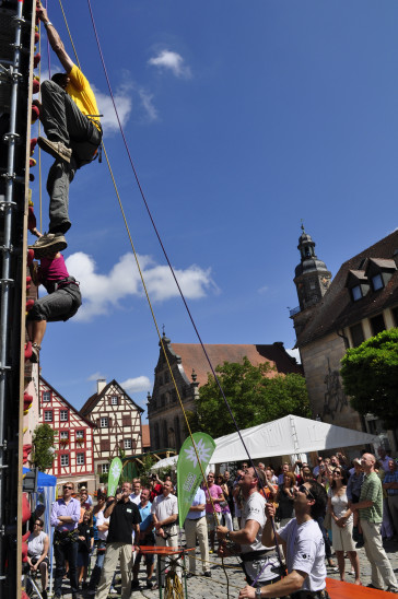 Der Wettbewerb lockte viele Zuschauer auf den Schlossplatz.Foto: Lorenz Märtll