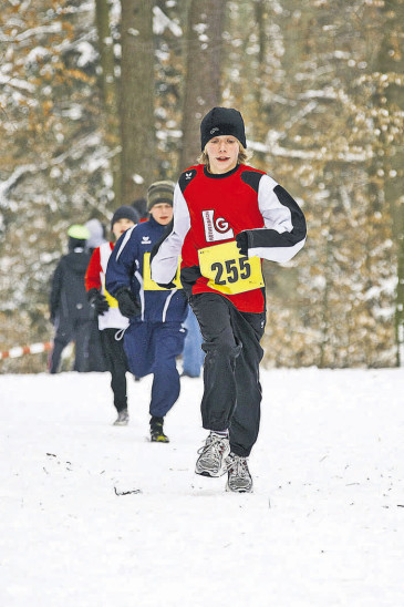 Tim Wecera von der LG Röthenbach holte beim Crosslauf in Eckental bei der U14 Jugend mit einer starken Leistung den 2. Platz. Foto: T. Kiefner