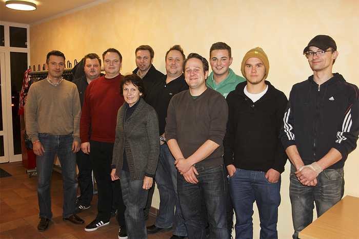 Robert Bachmeier (2. v. r. ) und seine Mitstreiter: Erika Seitz, Michael Brücher, Andre Leonhardt, Christian Meyer, Rainer Mayer, Ralph Rauenbusch, Klaus Silberhorn und Florian Zehnter. Foto: Blinten
