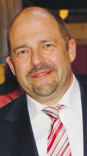 So sieht der Wahlsieger aus: Manfred Hofmann gewinnt in Rückersdorf. Foto: Kohl