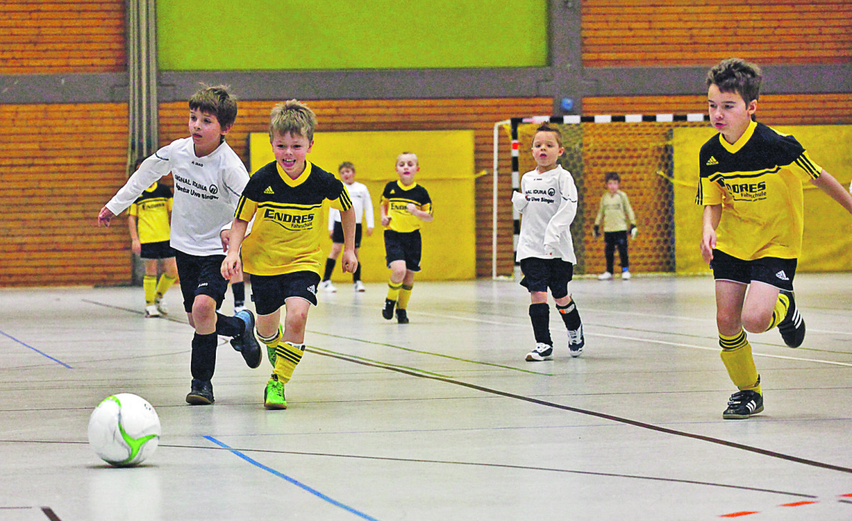 Hallenstart der Junioren NLAND