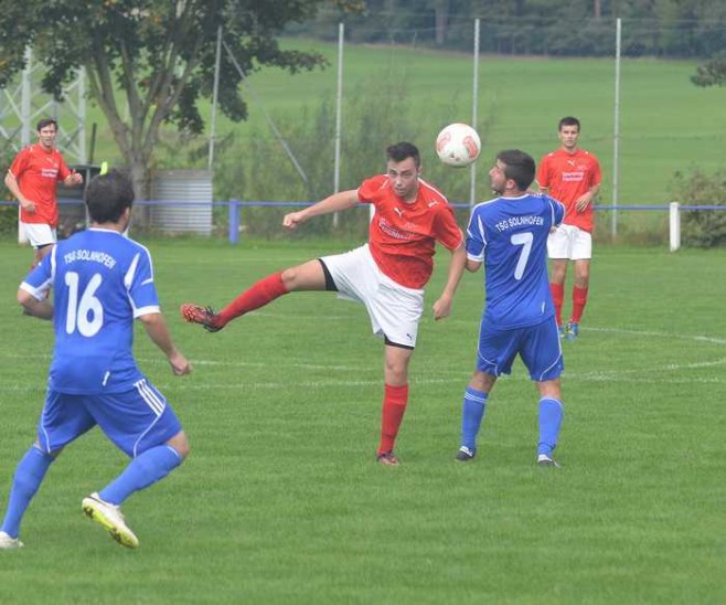 In Solnhofen ist am Samstag Köpfchen gefragt, vielleicht schaffen Valentin Bachmeier und der TSV ja doch noch die Wende. Foto: kk