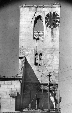 Der einsturzgefährdete Turm von St. Jakob