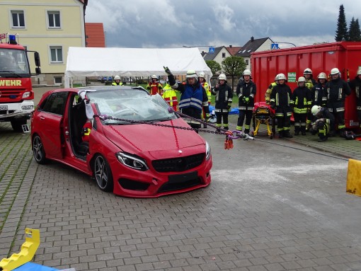 Besonders im Fokus: die wiederentdeckte Unfallrettung mit Kettenzugmethode