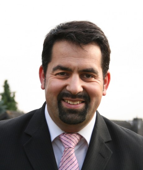 Aiman Mazyek hält am Reformationstag nach dem Festgottesdienst in der Laurentiuskirche einen Vortrag.