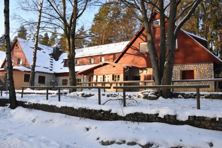 Auch im Winter hat die Edelweißhütte Flair. Zurzeit ist sie aber geschlossen.