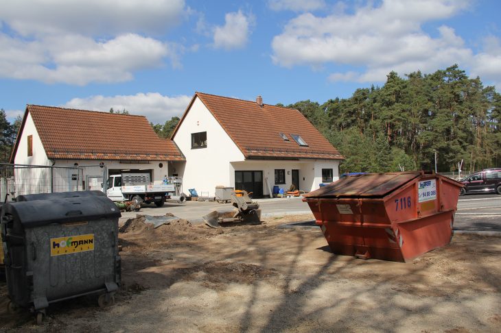 Auf den Dachflächen der Kläranlage wird sie errichtet, die Photovoltaikanlage, die im Jahr 32.321 kWh von 283.764 benötigten kWh erzeugt.