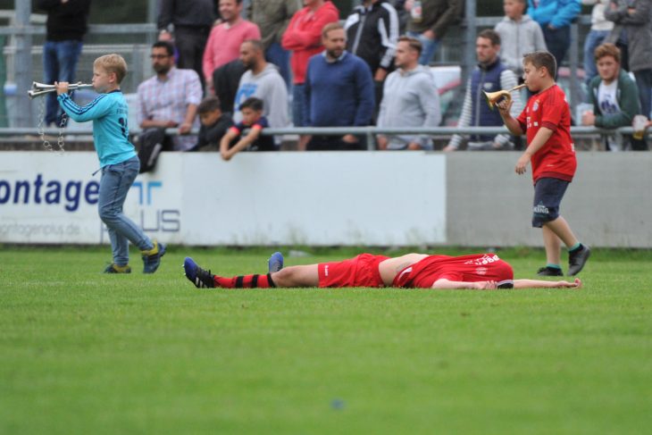 Frust pur! Der SC Feucht muss nächste Saison in der Landesliga antreten.
