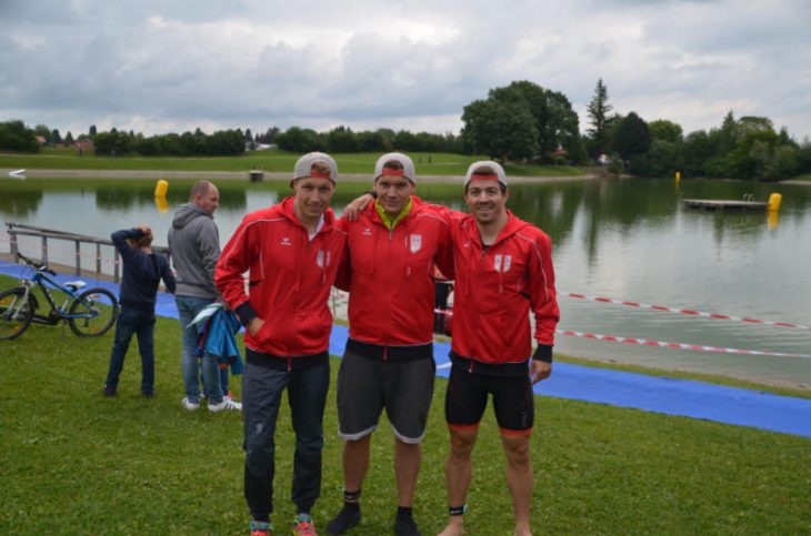 Sechster Platz in Grassau: Julian Hegel, Andreas Maier und Michael Kraus (v. links).