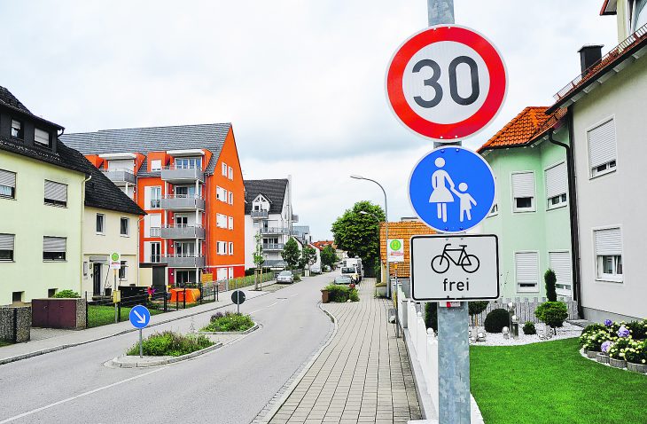 In der Waldstraße in Lauf links gilt ab sofort Tempo 30.