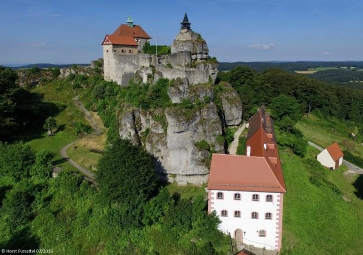 Die Burg Hohenstein hat wieder auf.