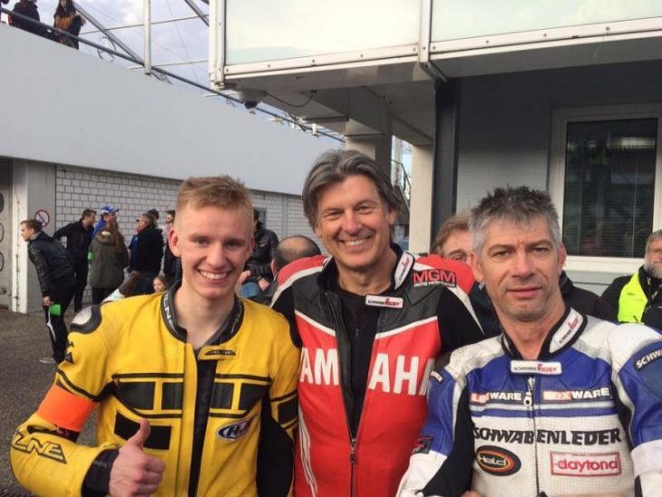 Sehr gute Zweite: Das Team MGM Racing Performance mit Tim Holtz, Michael Galinski und Jörg Teuchert (v. links).
