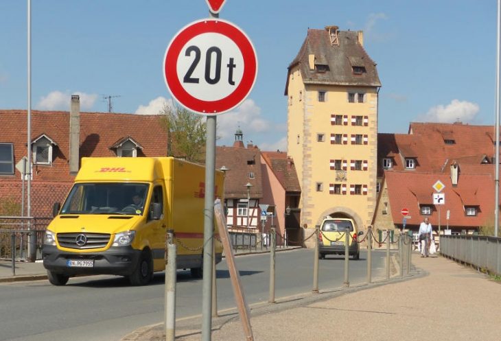 Die Tonnenbeschränkung ist deutlich sichtbar.