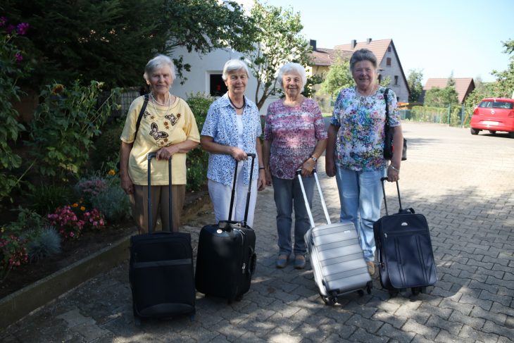 Die Schönbergerinnen Kunigunde Dittmann, Evi Höpfner, Annelies Stiegler und Rosa Költsch (von links) erlebten einen nicht ganz alltäglichen Urlaub.