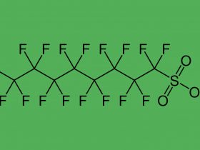 So sieht die chemische Struktur der Perfluoroctansulfonsäure aus.