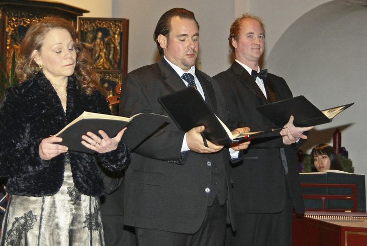 Sopranistin Iris Kotzian (Hanne), Tenor Andreas Kalmbach (Lucas) und Bass Philipp Gaiser (Simon),