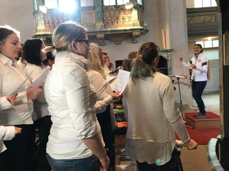 Bisher gab es mit Heidi Brettschneider erst einen Auftritt des „Sound of Joy“ in einem Gottesdienst, aber noch kein Konzert. Am 20. Januar ist es so weit.