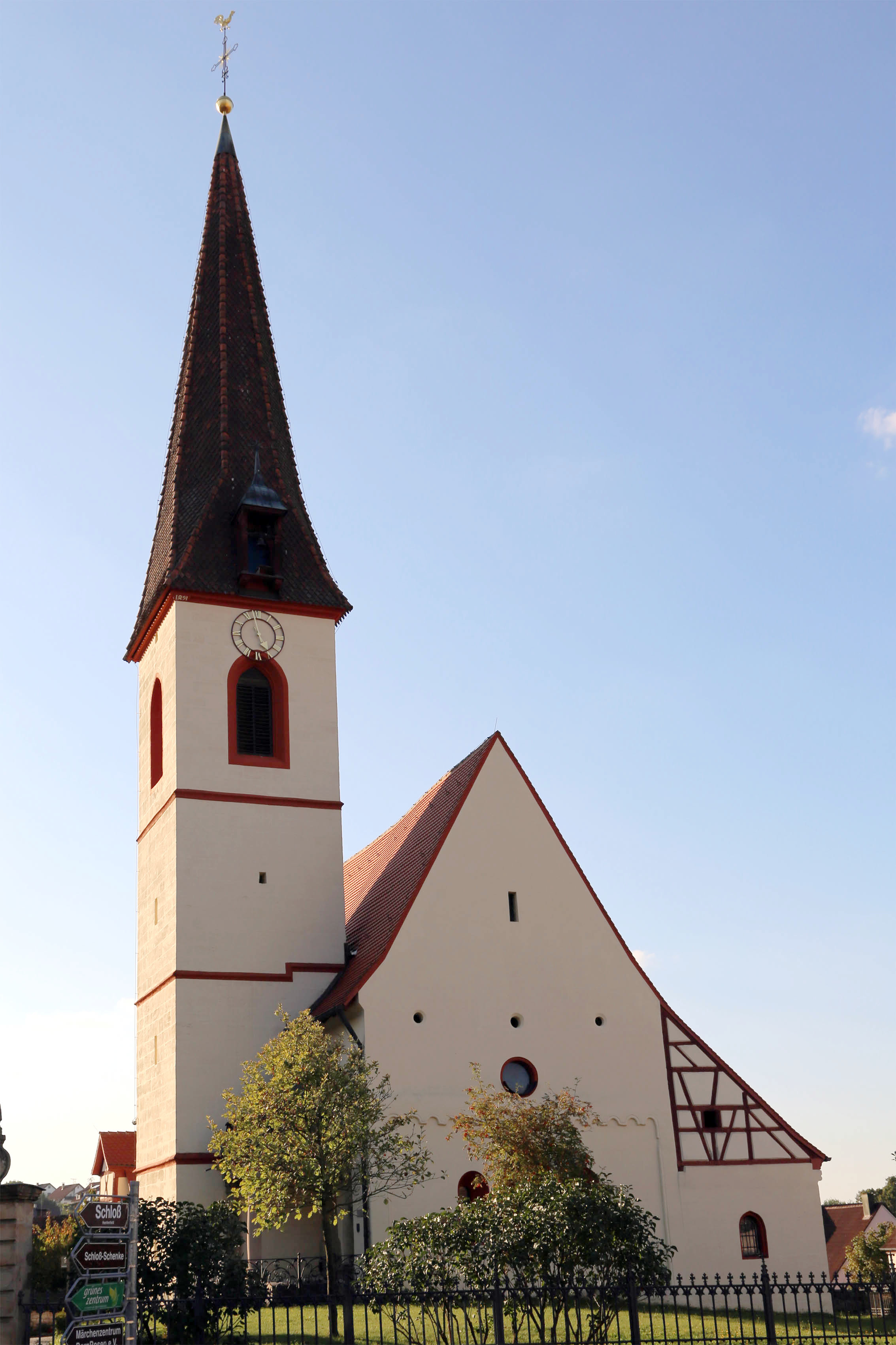 Nikolauskirche wird 900 NLAND