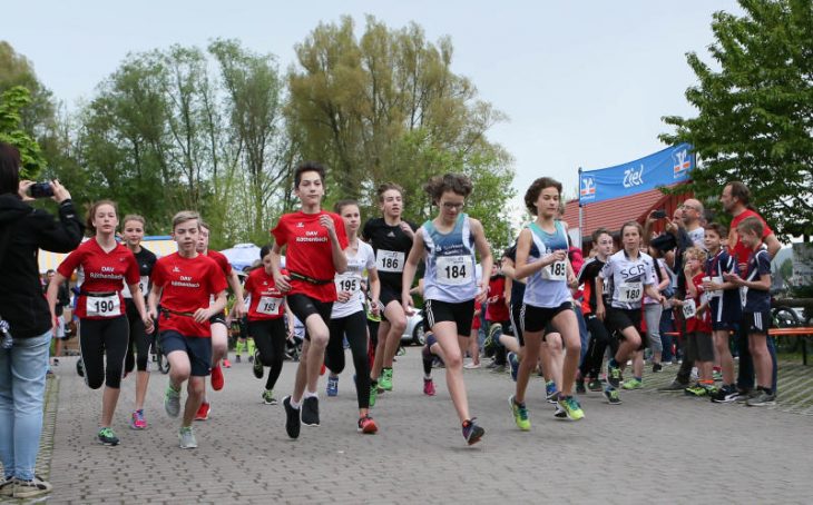 Nicht nur beim Läufernachwuchs sehr beliebt: der Stauseelauf des SC Happurg. Heuer allerdings müssen seine Fans darauf verzichten, statt dessen präsentiert sich der Sportclub am 25. Mai bei einem „Vereinstag“.
