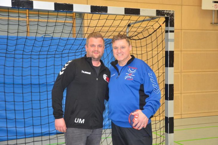 Kennen und schätzen sich aus gemeinsamen Zeiten in Potsdam: Ulli Meyer, Sportlicher Leiter der Männer beim HC (links), und Trainerurgestein Randolf Weyland, der Hersbrucks Handballer/innen nach vorne bringen will.