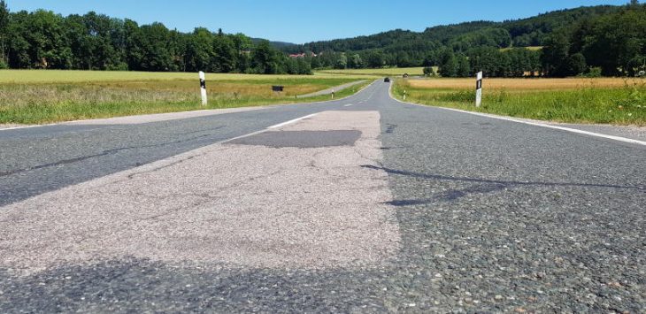 2020 soll es endlich losgehen mit der lang ersehnten Verbesserung der Staatsstraße bei Kirchensittenbach – auch wenn wohl kein Vollausbau kommen wird.