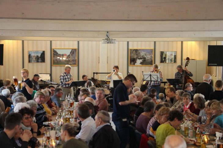 Die Musikhalle war bestens gefüllt.