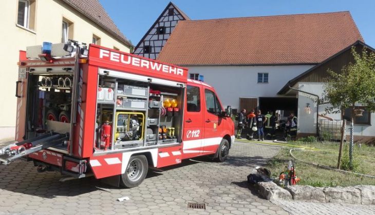 Bei der Feuerwehr Grünreuth (hier bei einem Einsatz in Kleinmeinfeld) steht die Wartung der Tragkraftspritze an.