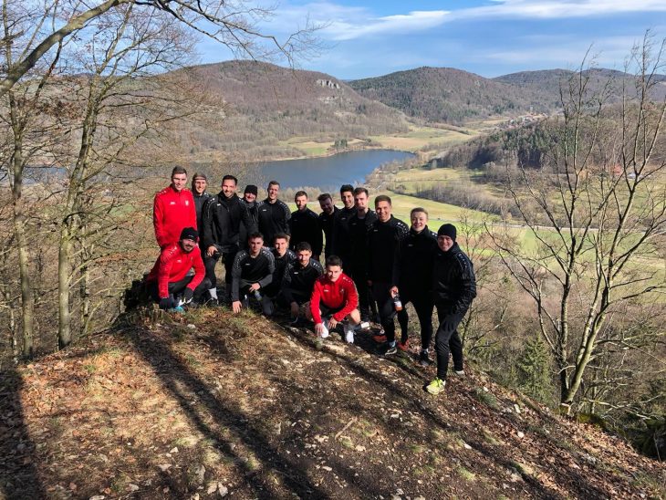 Die erste und zweite Herrenmannschaft des FC Hersbruck wollen während der Krise unterstützen, ebenso wie der Altenbahner Kirwaverein.