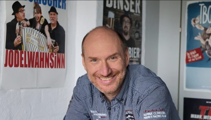 Rainer Turba führt durch das Programm vom 13. und 14. März im PZ-Kulturraum