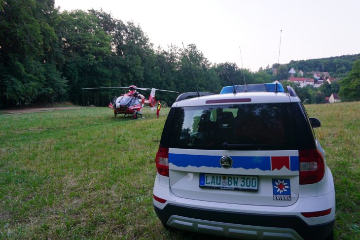 Mit schweren Verletzungen wurde der verunglückte Mountainbiker in ein Nürnberger Klinikum geflogen.