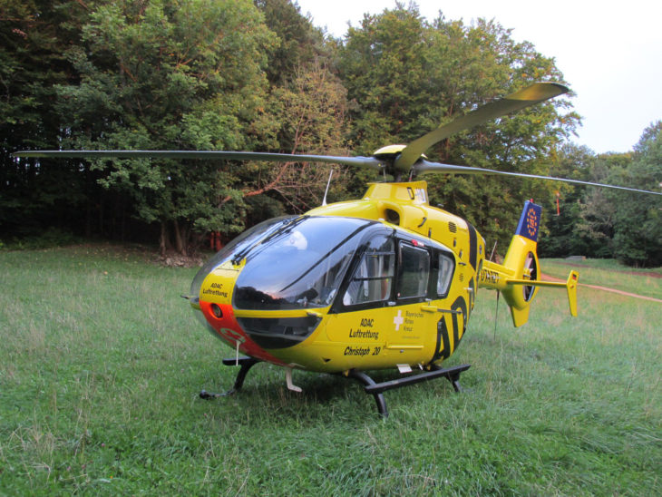 Per Rettungshubschrauber - hier ein Archivbild – musste einer der 14-Jährigen in eine Spezialklinik geflogen werden.