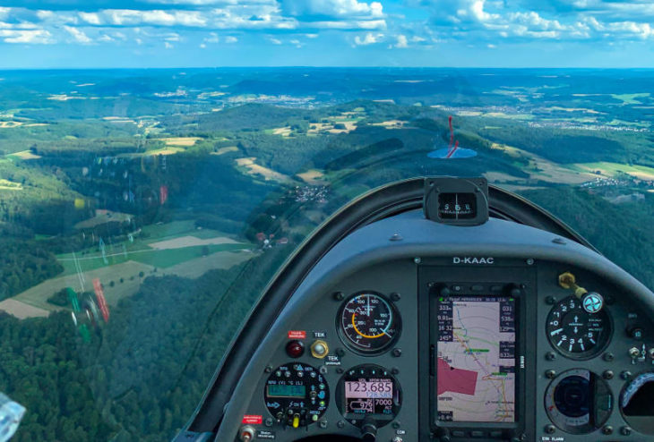 Endanflug über den Hansgörgl nach Hersbruck. Nach einem virusbedingten Spätstart ist man unter den Hersbrucker Segelfliegern mit der Saison 2020 sehr zufrieden.