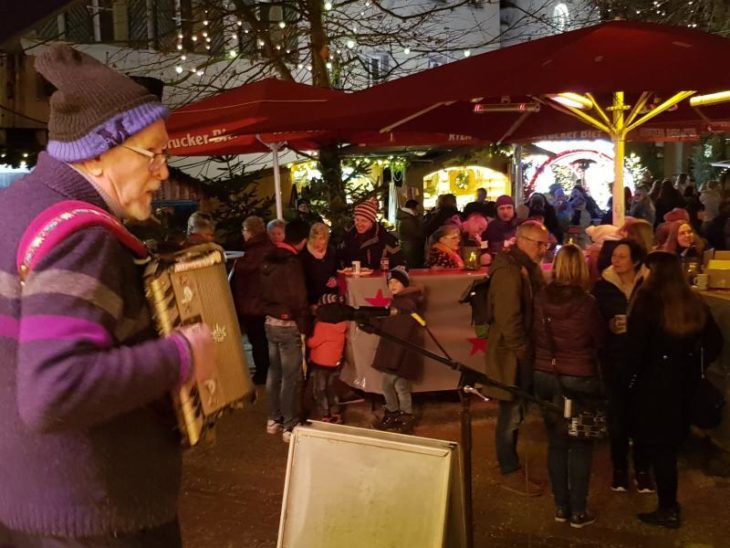 Bühnenprogramm und Buden wird es in Hersbruck am Weihnachtsmarkt dieses Jahr nicht geben.