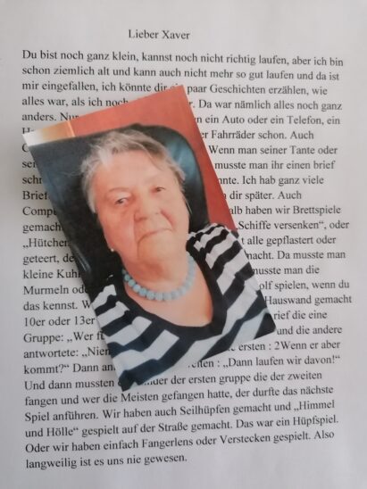 Gerda Münzenberg schrieb an Silvester Briefe an den Urenkel über ihre Kindheit.