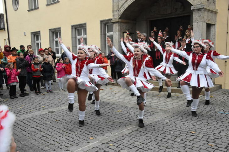 Tanzen werden sie, aber einen Kampf um den Rathausschlüssel soll es in Hersbruck heuer nicht geben. In Happurg dagegen schon.
