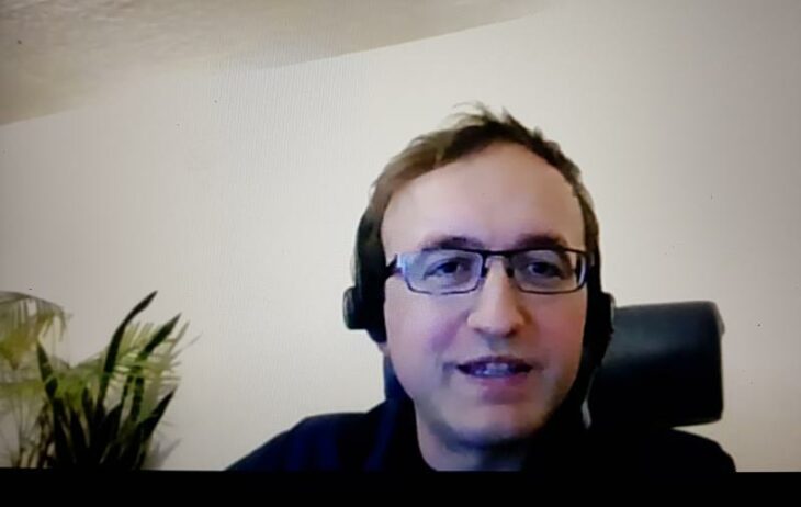 Clemens Garnhartner war für den Vortrag des Kulturbahnhofs über Photovoltaik live aus Straubing zugeschaltet.