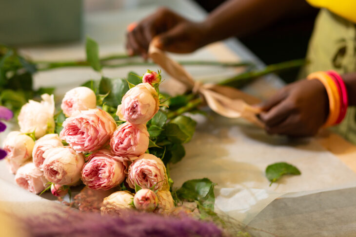Ein Großteil der fair gehandelten Rosen kommt aus Afrika.