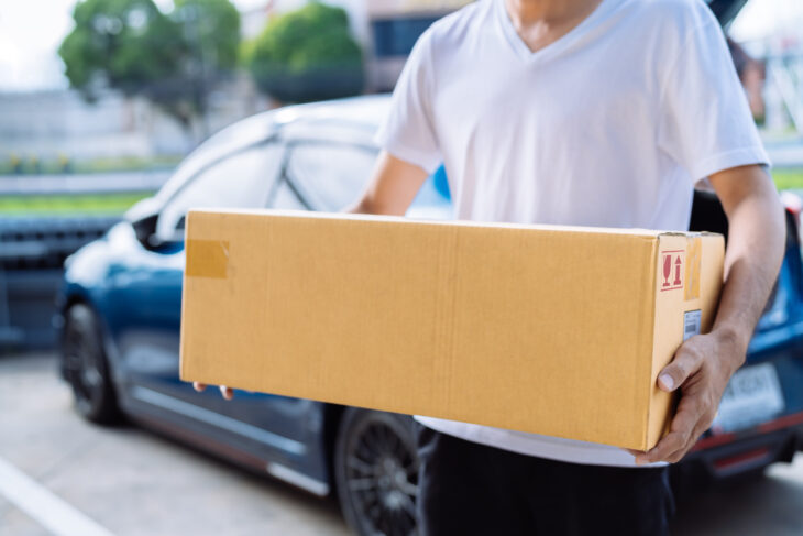Insgesamt lies der Fahrer des Unternehmens Waren im Wert von rund 25.000 Euro verschwinden. (Symbolbild)