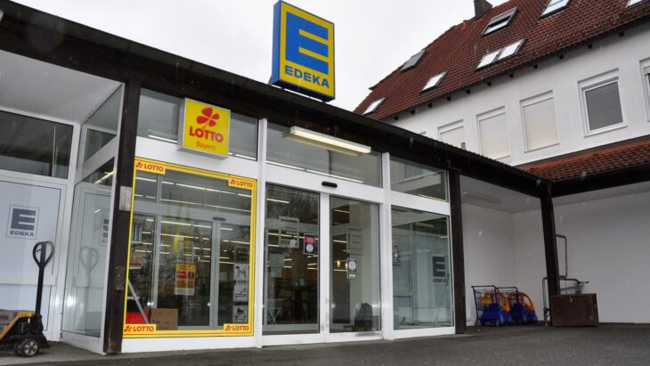 Seit 19. März ist der Edeka-Markt in Lauf/Rudolfshof geschlossen. Am Montag, 4. April, wird er unter neuer Leitung wieder öffnen.