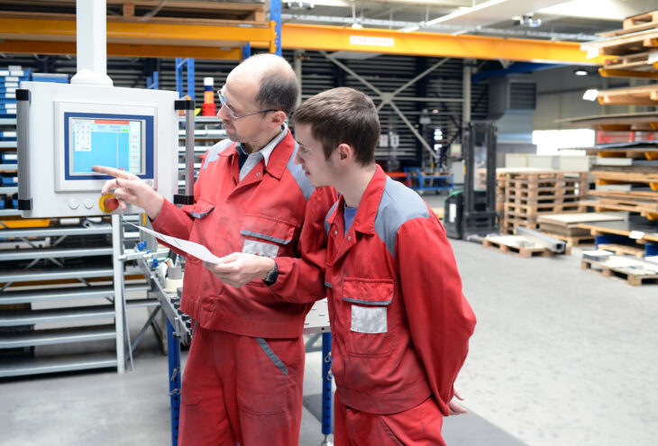 Azubi Handwerk Auszubildender Industrie