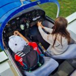 Im Flugsimulator konnten die Kinder und Jugendlichen schon einmal Probesitzen. Ob sie das Segelflugzeug sicher landen konnten?