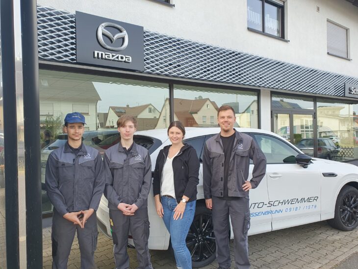 Im Mazda Autohaus Schwemmer in Weißenbrunn ist die Kundschaft bestens aufgehoben.
