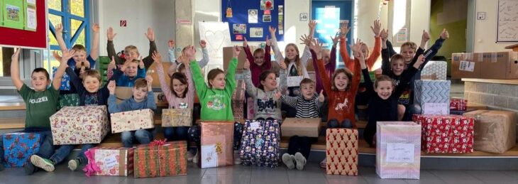 Bedürftige Kinder und Familien in Rumänien bekommen auch dieses Jahr wieder Geschenke von der Grundschule Hammerbachtal.