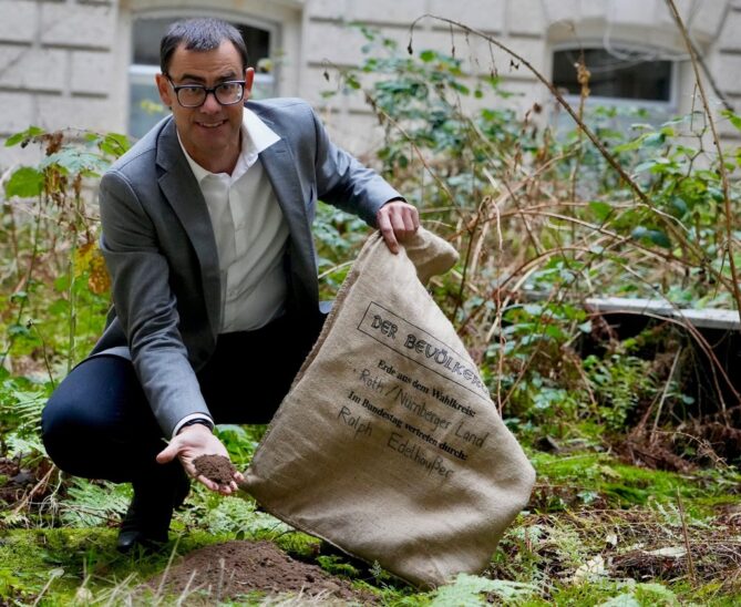 Ralph Edelhäußer hat ein Stück Heimat nach Berlin gebracht NLAND