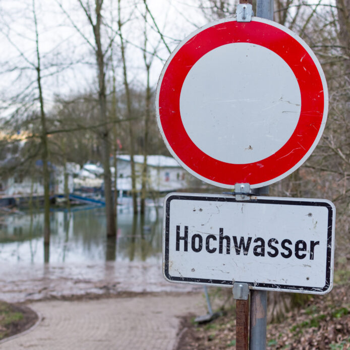 Symbolfoto Hochwasser