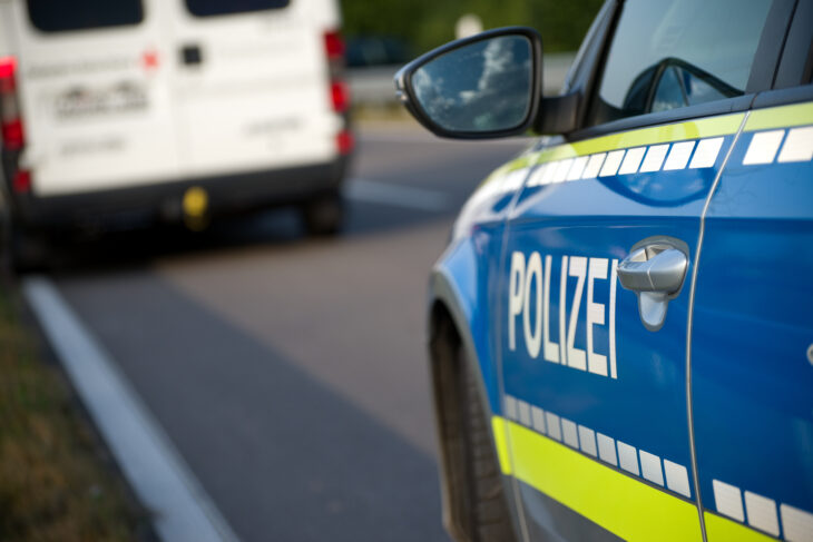 Symbolfoto Polizei Blaulicht