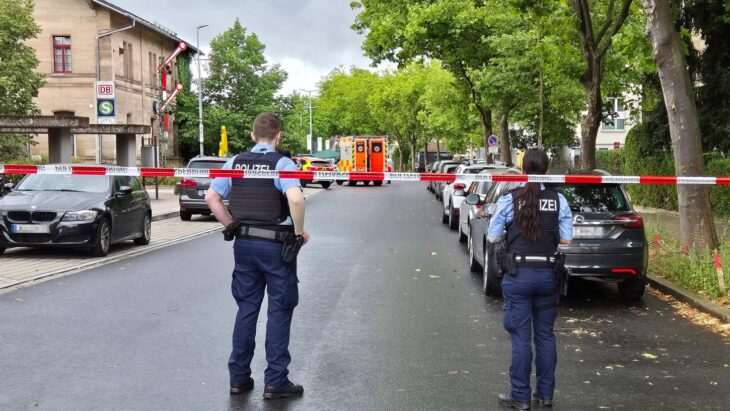 Der Laufer Bahnhof war am Sonntag abgesperrt.