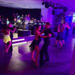 Die Aula verwandelte sich beim Herbstball in eine große Tanzfläche.