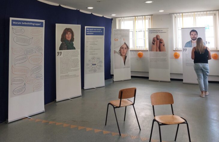 Die Ausstellung in der ehemaligen Postfiliale in Hersbruck informiert über Selbsthilfe.